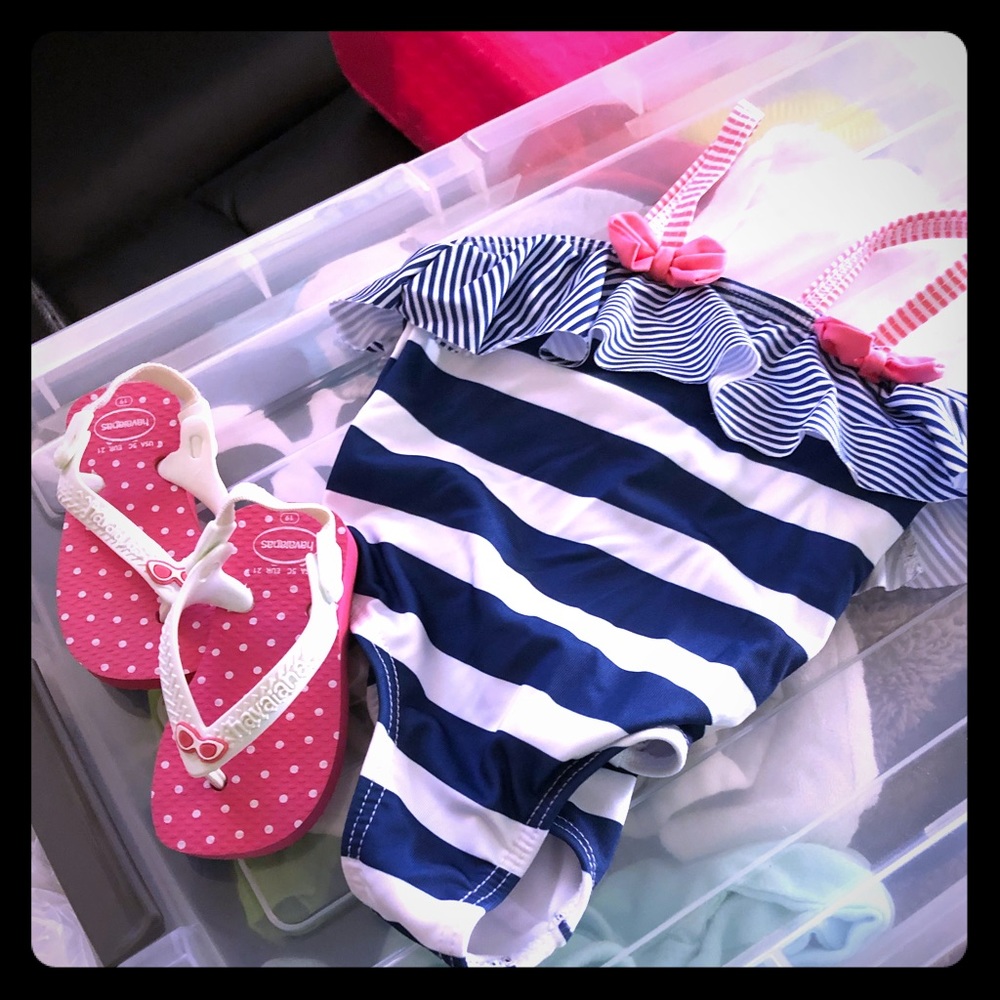 Bathing suit